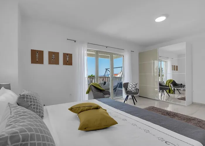 Camadra וילה מאקרסקה