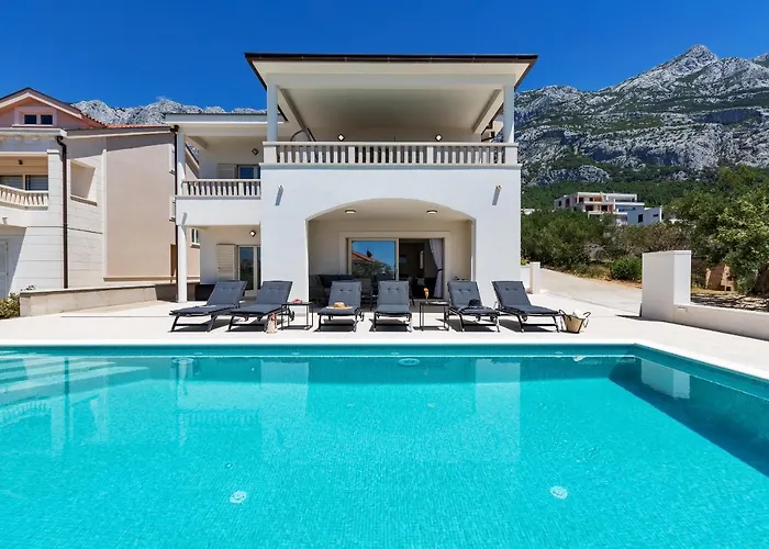 Camadra * מאקרסקה