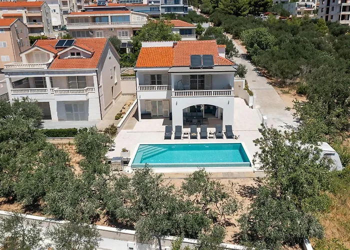 Camadra וילה מאקרסקה